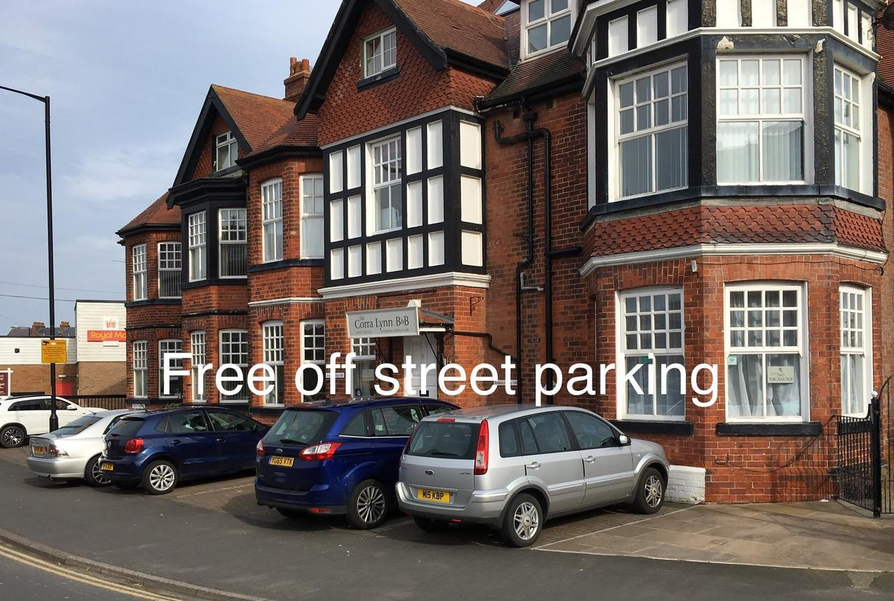 Corra Lynn Bed & Breakfast Whitby Bagian luar foto